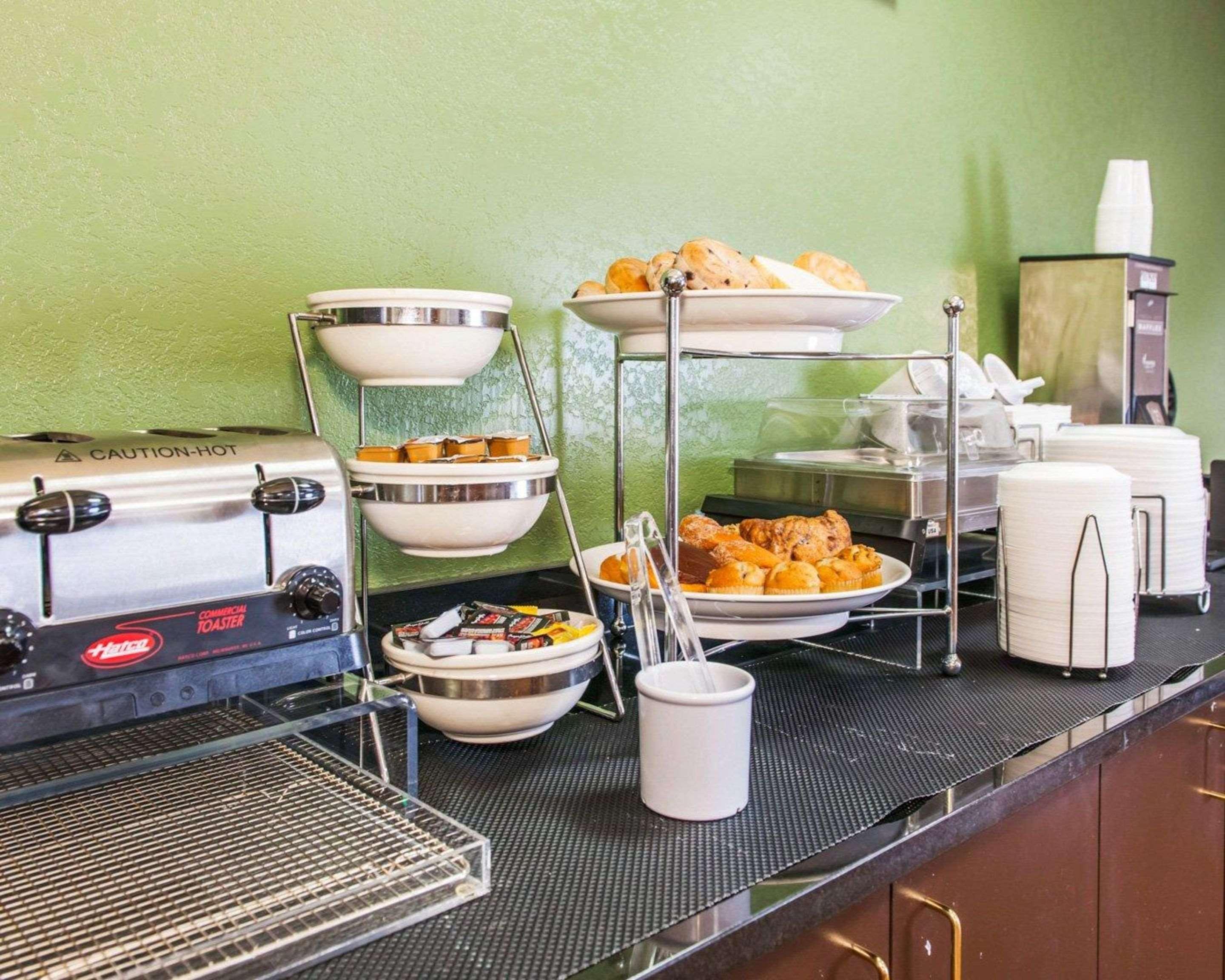 Sleep Inn Елкхарт Екстериор снимка